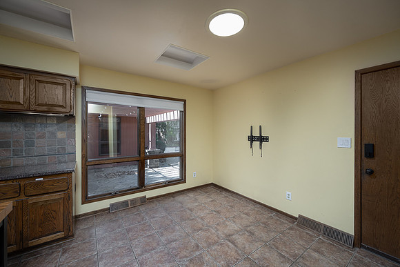 11216 Bridget Ln-8.jpg