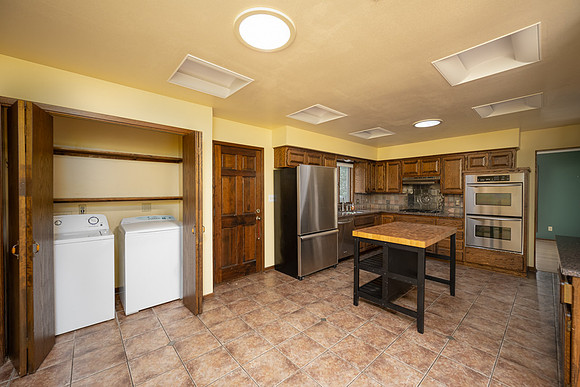 11216 Bridget Ln-9.jpg