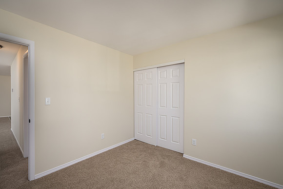Taylor-12.jpg