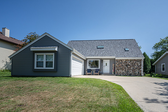 S Sharon-25.jpg