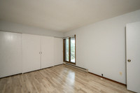 Shorewood Blvd-8.jpg