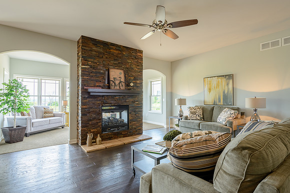 Jackson Staging-7942-HDR.jpg