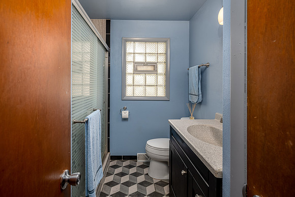 Squire Ave-10.jpg