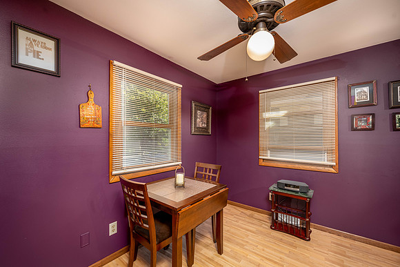 Squire Ave-4.jpg