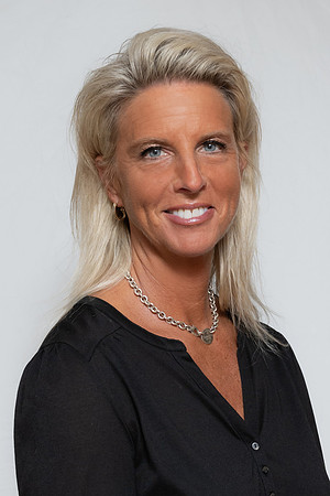 Jennifer Hart-5.jpg