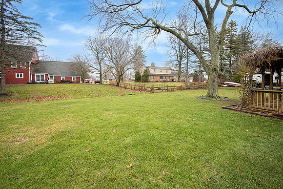 Manor Ave-7.jpg